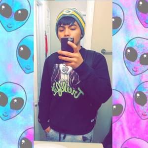 Meet your Posher, Isai